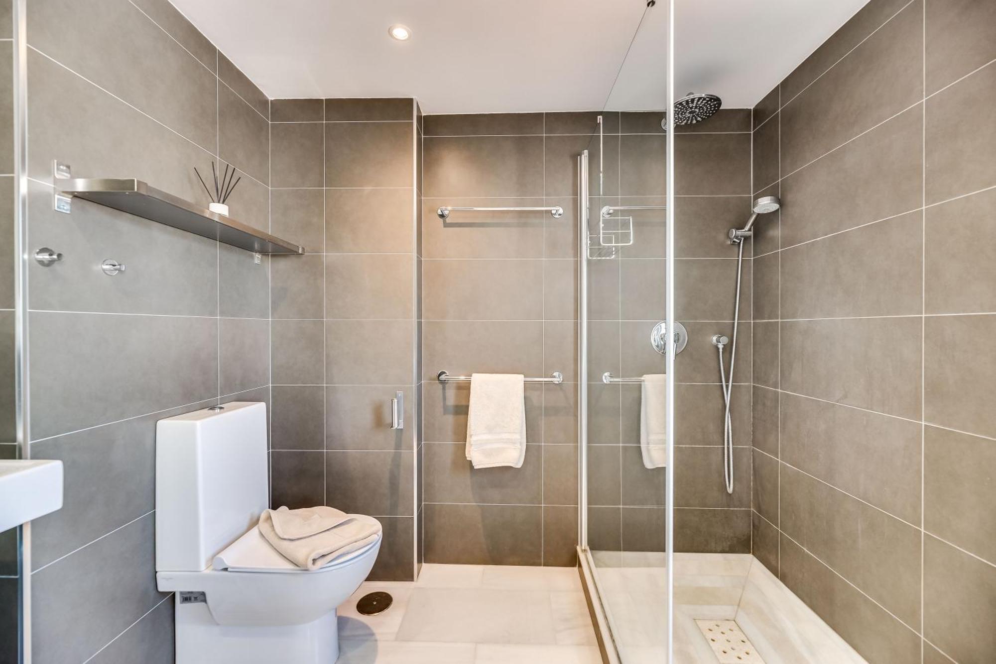 Elegant 2 Bdrm Penthouse With Bbq And Pools Apartment Marbella Bagian luar foto